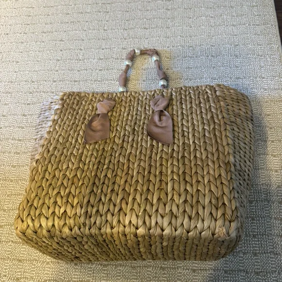 Pamela Munson Isla Bahia Pearl Tote Bag - Picture 2 of 8
